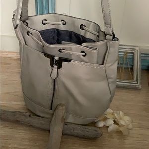 Bucket bag